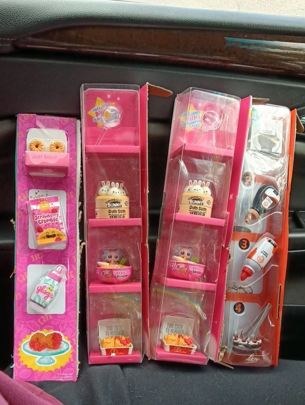 Unopened Miniverse Minichef & Zuru Mini Brands- Playset 4 Packs 15 Pieces